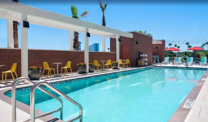 Home2 Suites By Hilton Orlando Near Universal Exterior foto